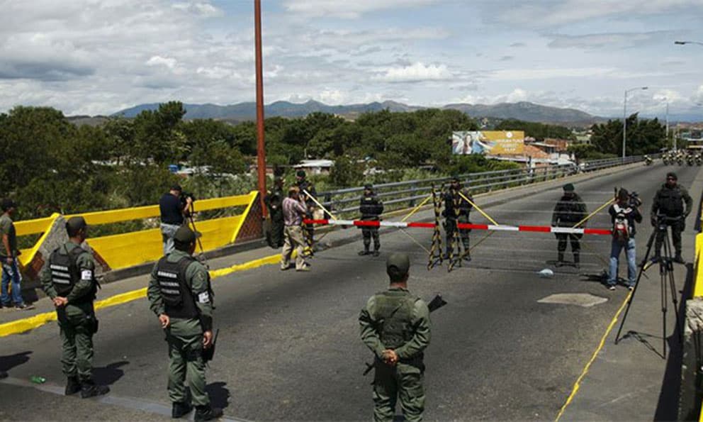 Un muerto y tres heridos en un choque entre colectivos chavistas y otro grupo armado en la frontera entre Venezuela y Colombia