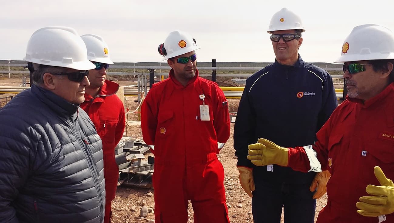 Shell invertirá USD 3.000 millones en cinco años para producir petróleo en Vaca Muerta
