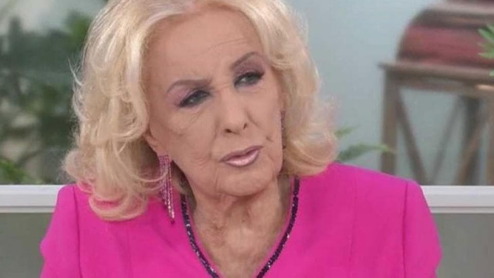 Nacho Viale habló de la salud de Mirtha Legrand: «Está contenta y muy bien de ánimo»