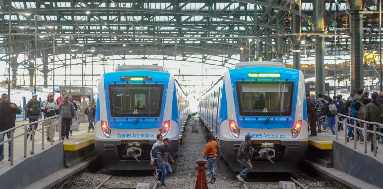 Por amenazas de bomba en las estaciones Retiro y Constitución no funcionan los trenes Mitre y Roca