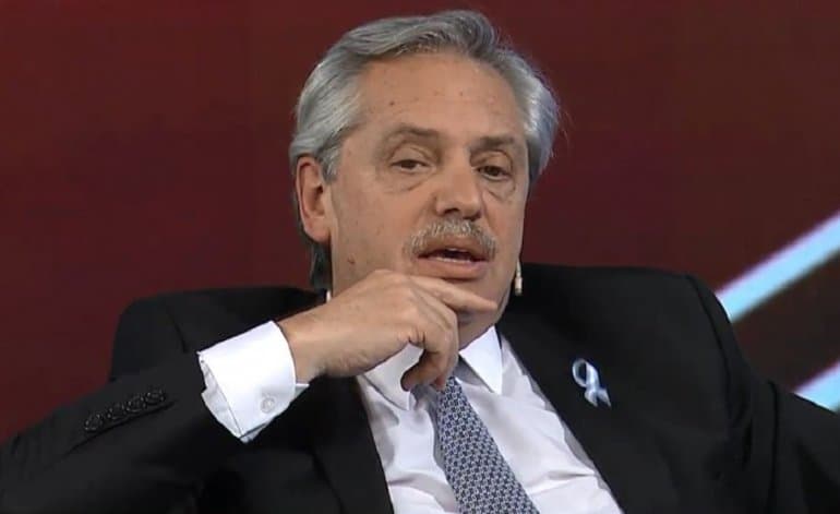 Cortocircuito y fuego en una oficina de Alberto Fernández