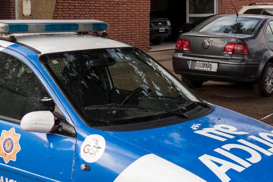 Otro femicidio sacude Santa Fe: un hombre mató a su pareja y luego se suicidó delante de sus dos hijos