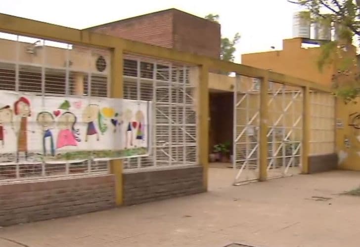 Denuncian a tres maestros por 13 casos de abuso en un jardín de infantes
