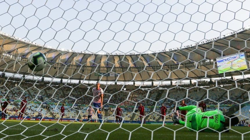 La Copa América se juega con estadios prácticamente vacíos
