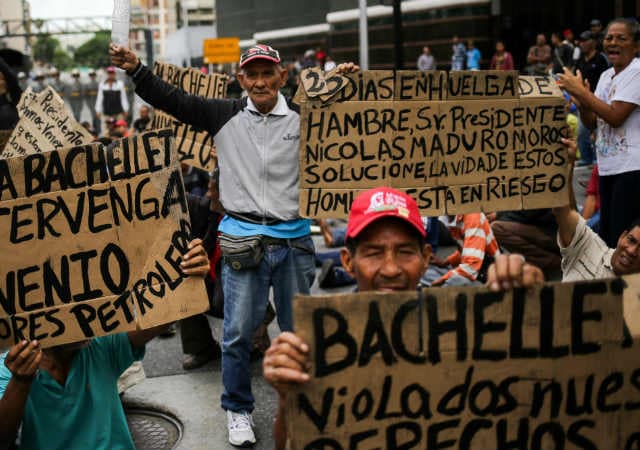 Los venezolanos salen a protestar para exigir derechos humanos mientras Michelle Bachelet está en el país