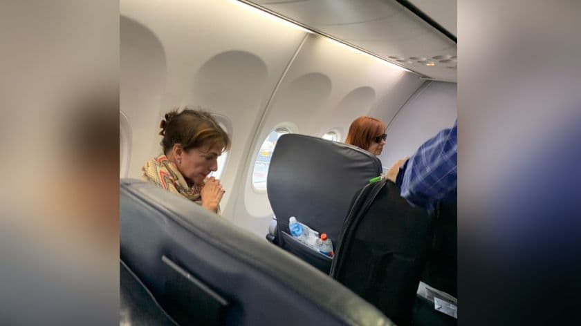 La foto de Cristina Kirchner, en primera, rumbo a Cuba: «Abuelita, abuelita» le gritaba su nieta