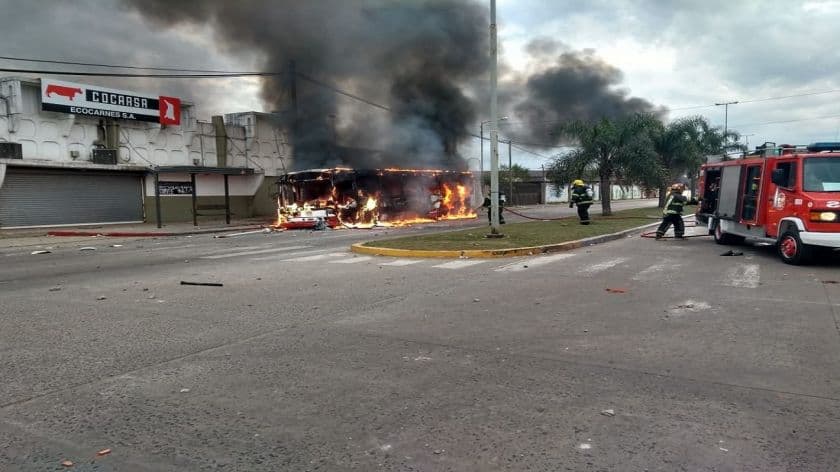 Enfrentamiento gremial en un frigorífico terminó con dos heridos de bala