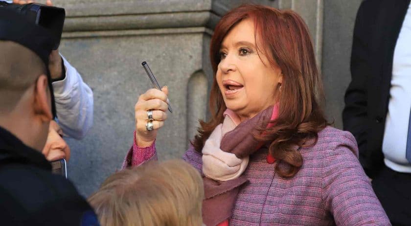 Falta de mérito para Cristina Kirchner en causa por subidios al gasoil