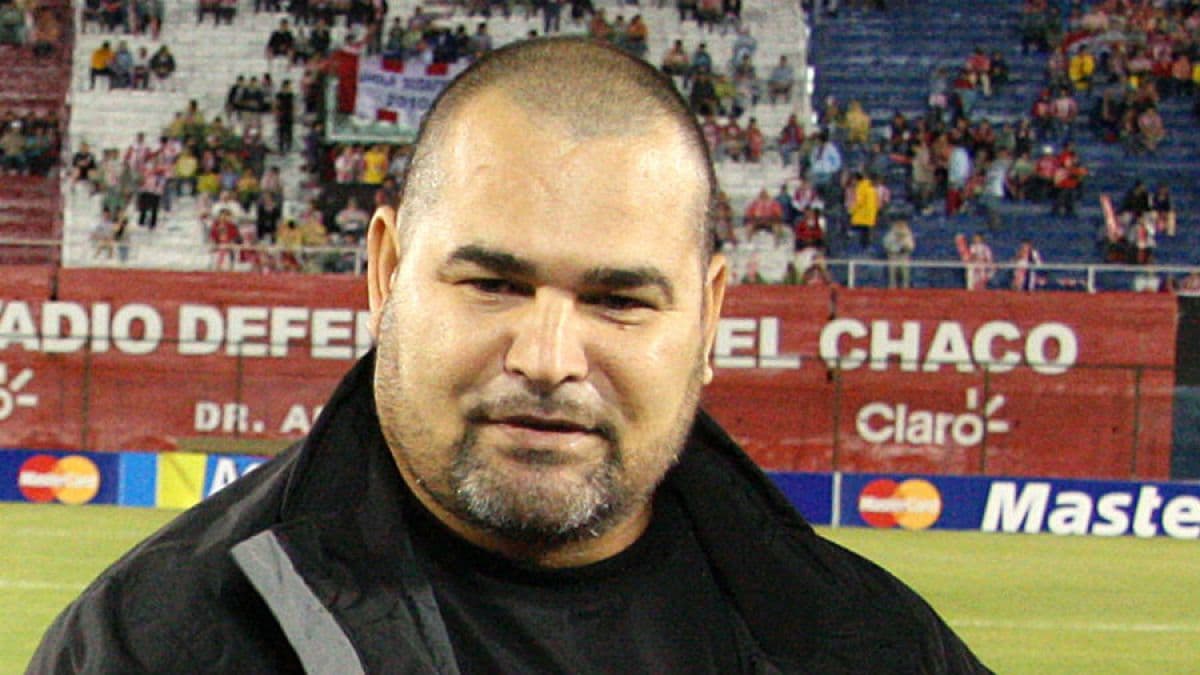 Chilavert atacó duramente a la Conmebol y envió un mensaje a Chiqui Tapia: «No permita que sus colegas lo traicionen»