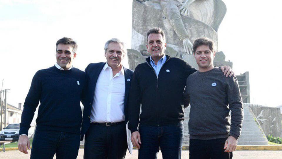 Sergio Massa, Máximo Kirchner y Axel Kicillof compartieron un asado en Tigre para reforzar los puntos débiles de la campaña