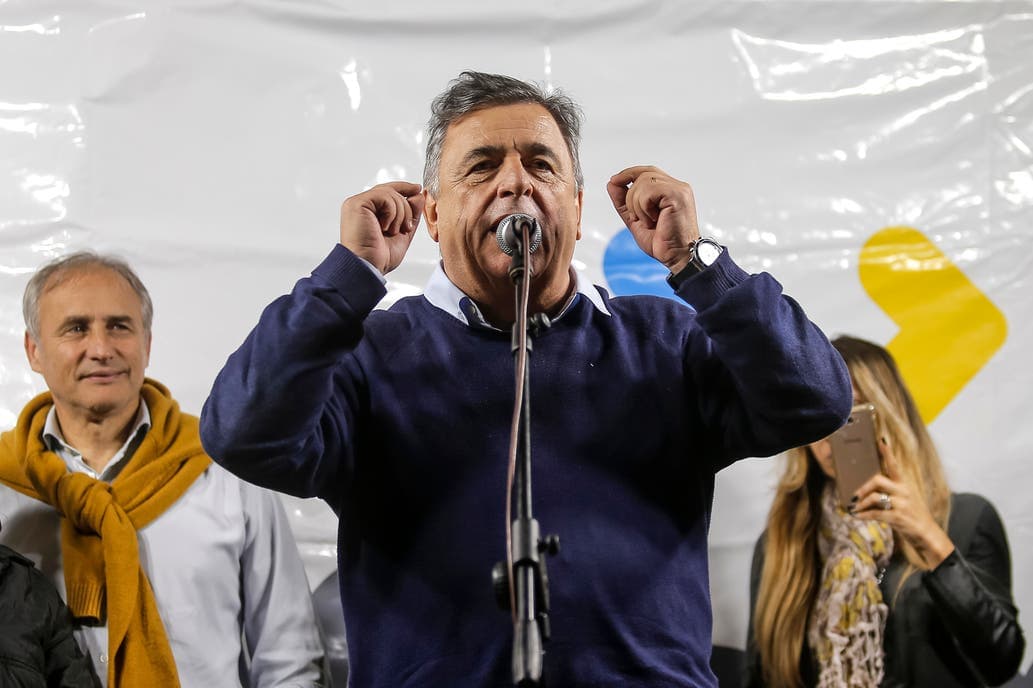 La UCR le pide a Macri diálogo y buscar acuerdos