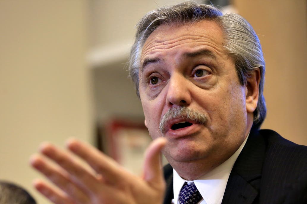 Alberto Fernández: «El cepo al dólar es como poner una piedra en una puerta giratoria»