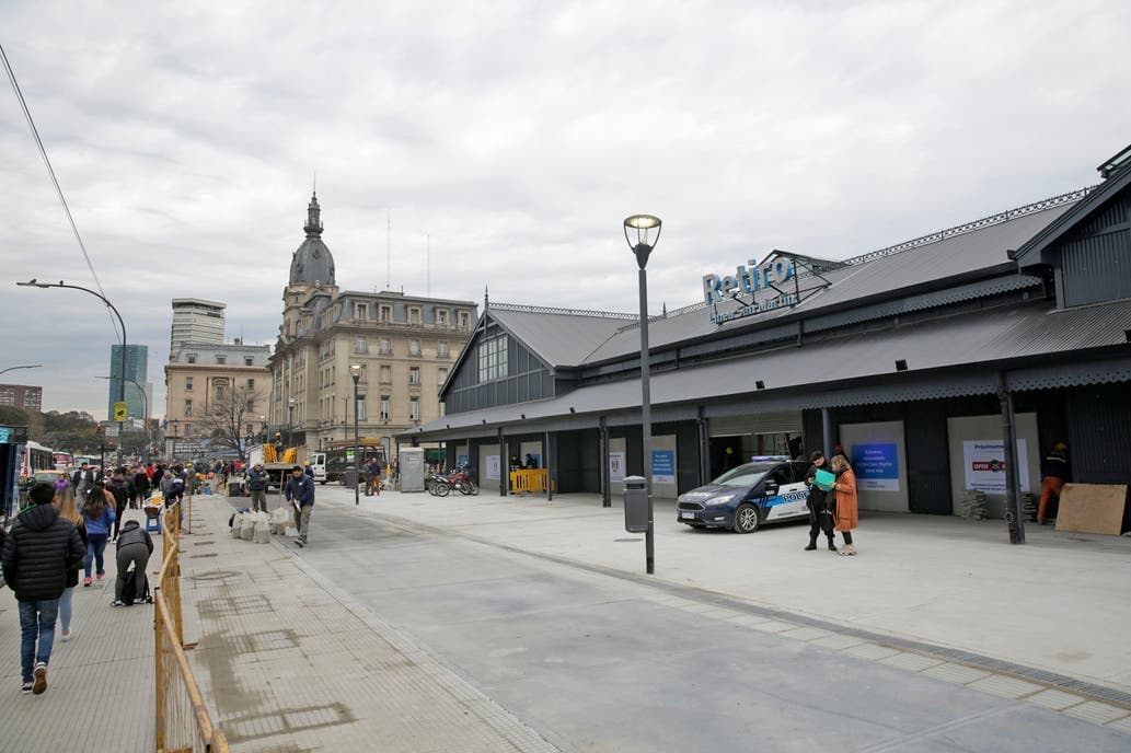 Inauguraron la renovada estación Retiro del tren San Martín