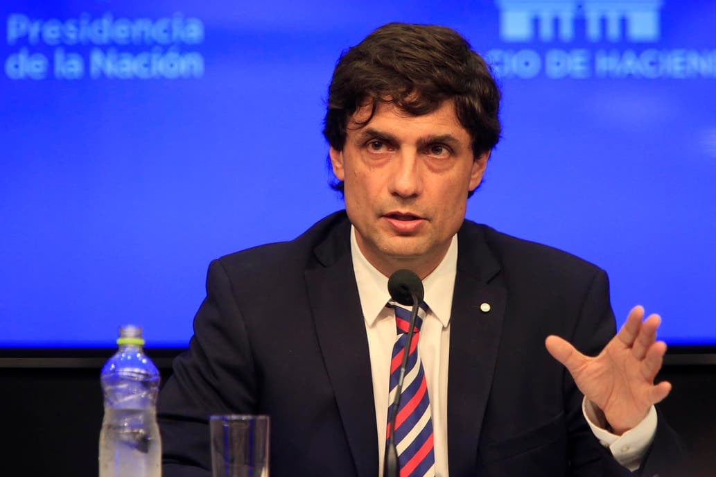 En agosto se achicó 9% la deuda pública por el pago de préstamos y la falta de acceso a crédito nuevo