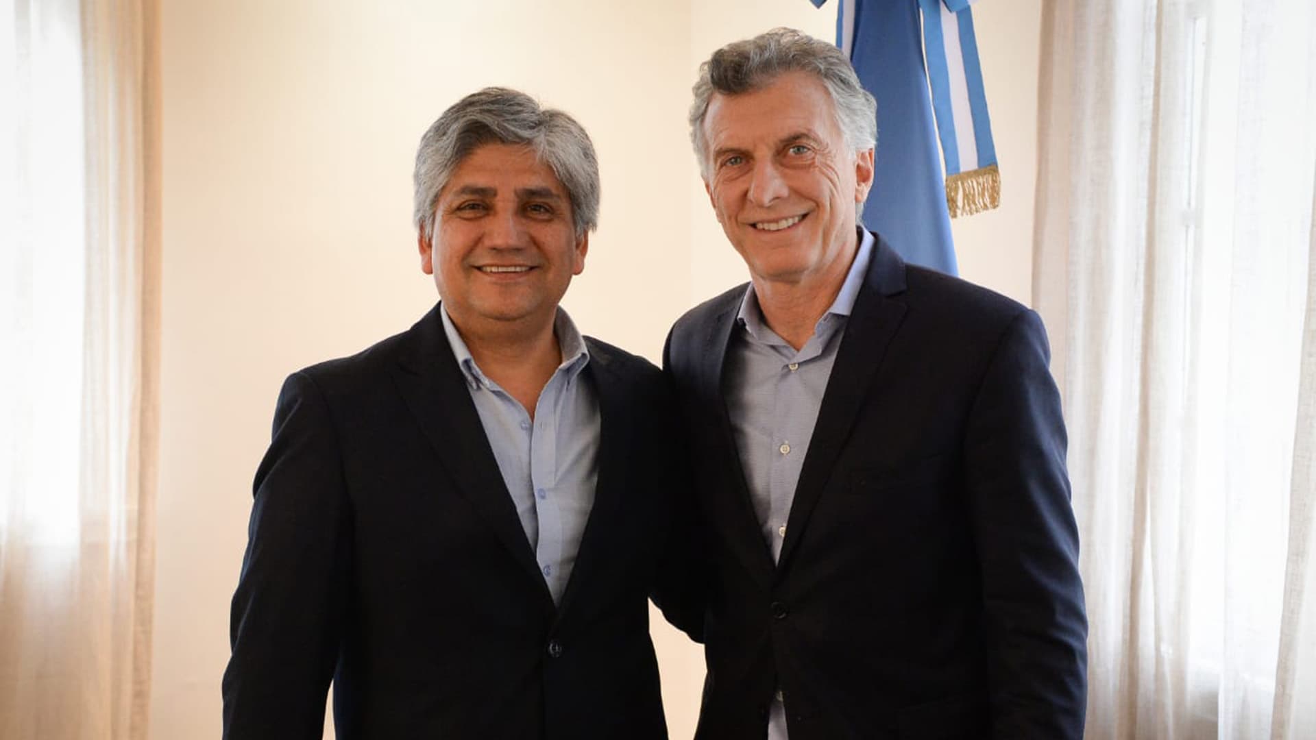 Mauricio Macri le dio su apoyo al candidato mapuche que compite por la intendencia de Villa La Angostura