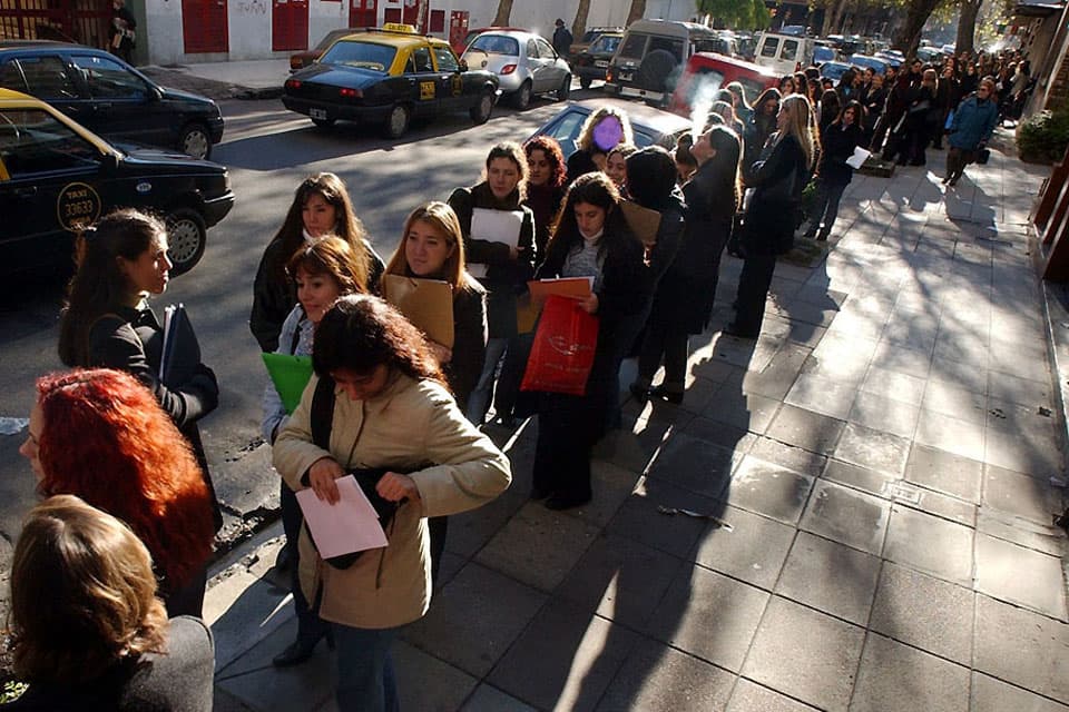 La tasa de desocupación alcanzó el 10,6% en el segundo trimestre del año y afecta a más de 2,1 millones de personas