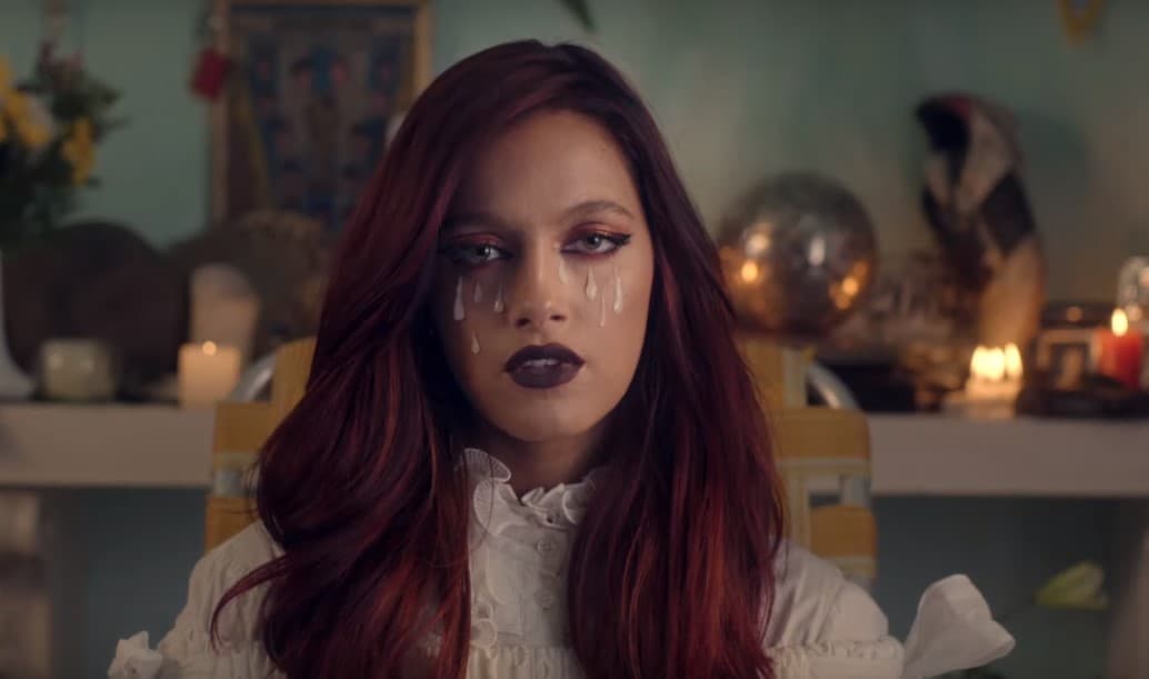 Oscuridad, trap, sensualidad y fútbol: Oriana Sabatini estrenó su nuevo videoclip, «El último tango»