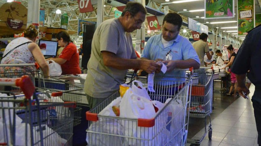 La canasta básica aumentó 4,9% en septiembre de 2019: $34.784 para no caer en situación de pobreza