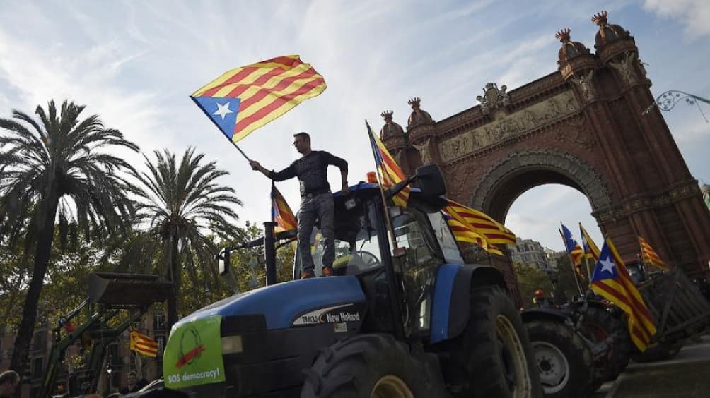 La Justicia suspende la apertura de «embajada» catalana en Argentina