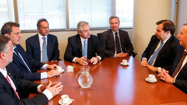 Alberto Fernández confirmó que Felipe Solá será el canciller y Daniel Scioli, embajador en Brasil