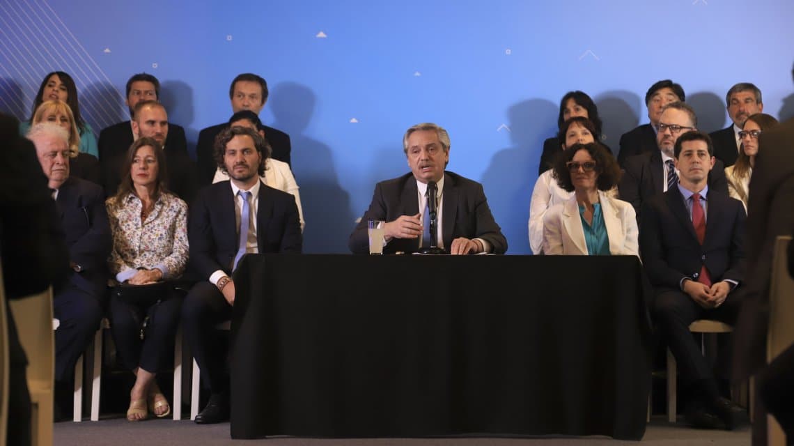 Boletín Oficial: Alberto Fernández creó dos nuevos ministerios y jerarquizó a Salud y Trabajo