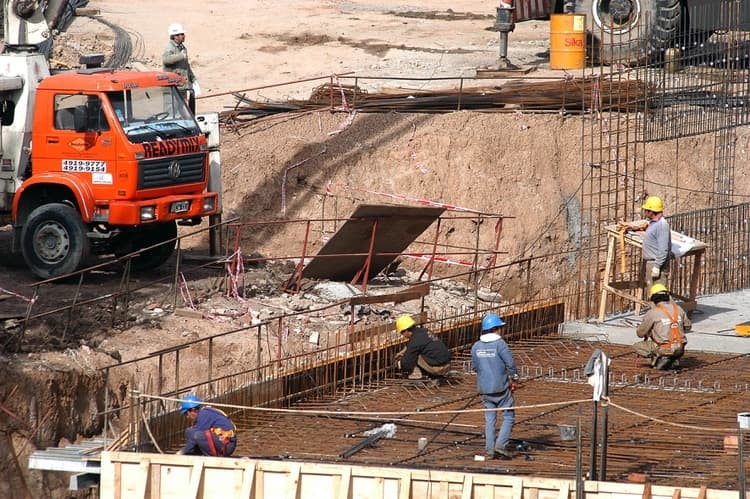 El PBI cayó 1,7% en el tercer trimestre y acumula una baja de 2,5% en los primeros nueves meses del año