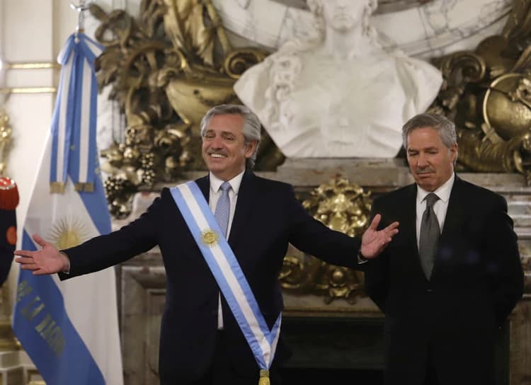 Alberto Fernández designó a Rafael Bielsa como embajador en Chile y a Tomada, en México