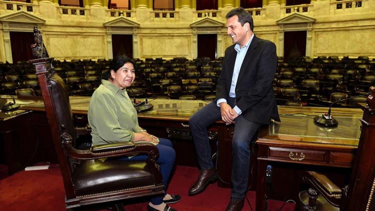 Sergio Massa recibió a Margarita Barrientos en la Cámara de Diputados