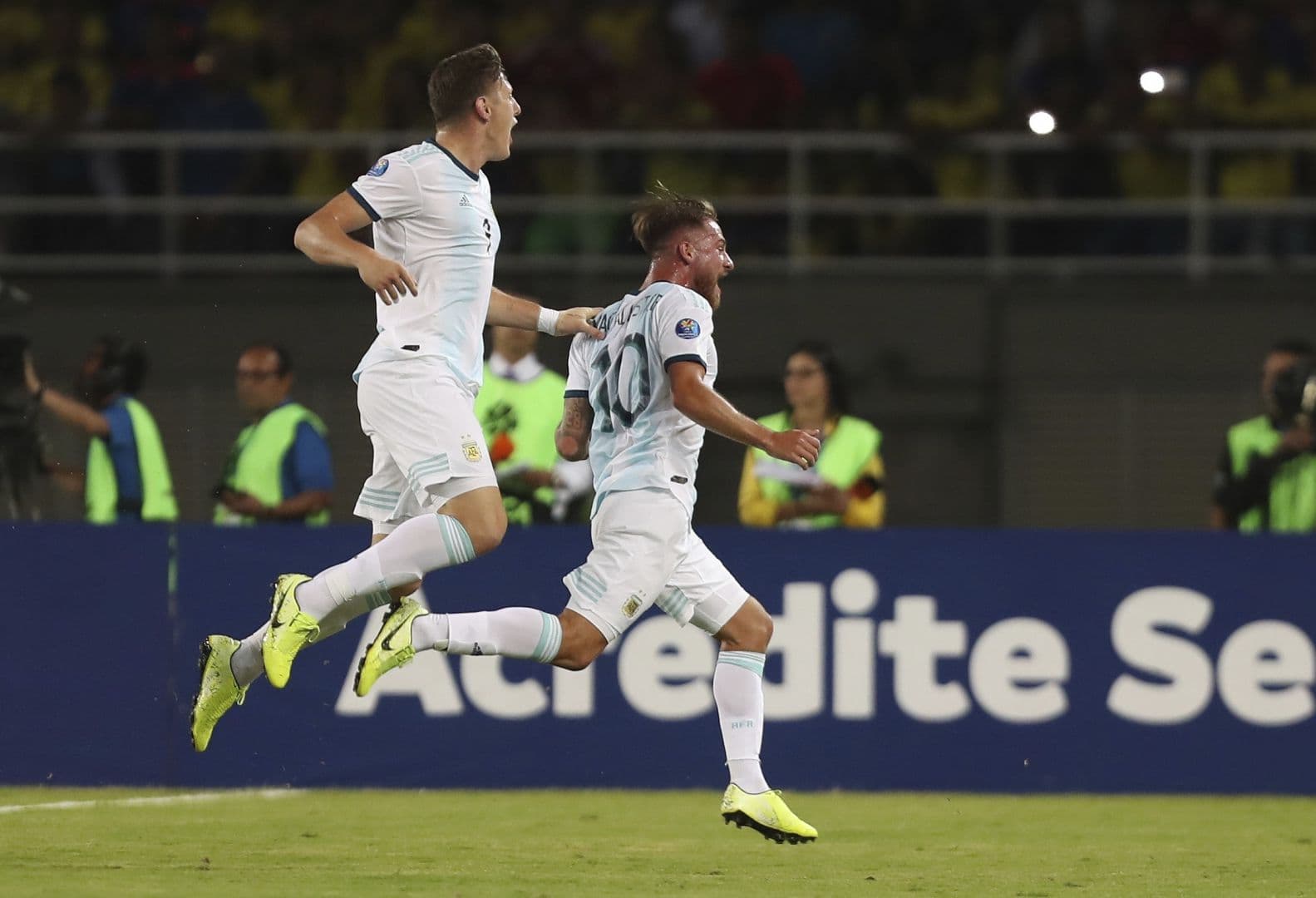 La selección sub 23 de Argentina debutó con una victoria ante Colombia