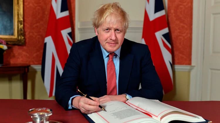 Boris Johnson firmó el acuerdo para la retirada del Reino Unido de la Unión Europea