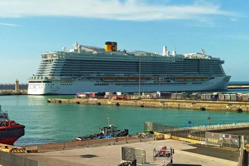 Alerta por un posible caso de corona virus en un crucero: hay 34 argentinos a bordo