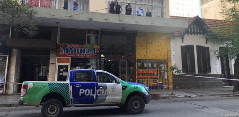 Impactante femicidio en Mar del Plata: hombre golpeó y tiró a una mujer desde un séptimo piso