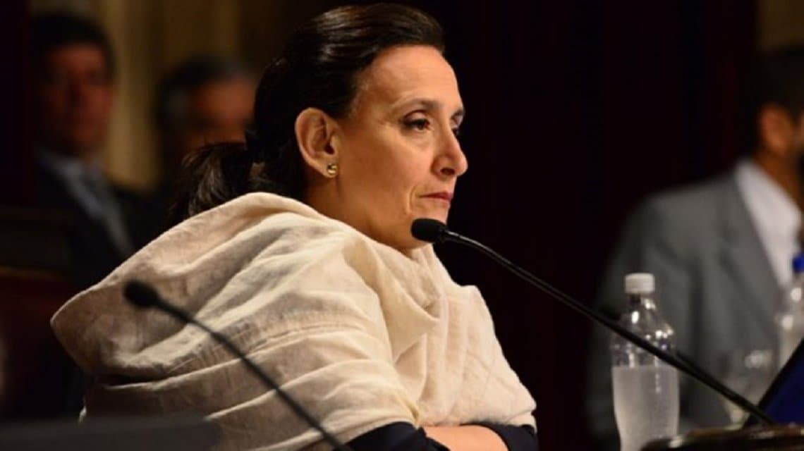 Denuncian a Michetti por presunta defraudación contra la administración pública