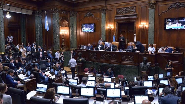 La Legislatura porteña repudió los gestos antisemitas del jugador de Nueva Chicago a los hinchas de Atlanta