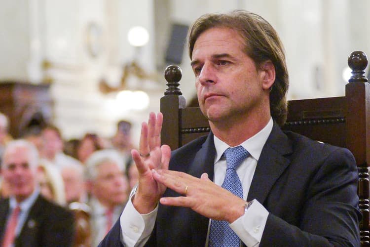 El gobierno de Uruguay anunció el cierre total de la frontera con Argentina debido a la pandemia de coronavirus