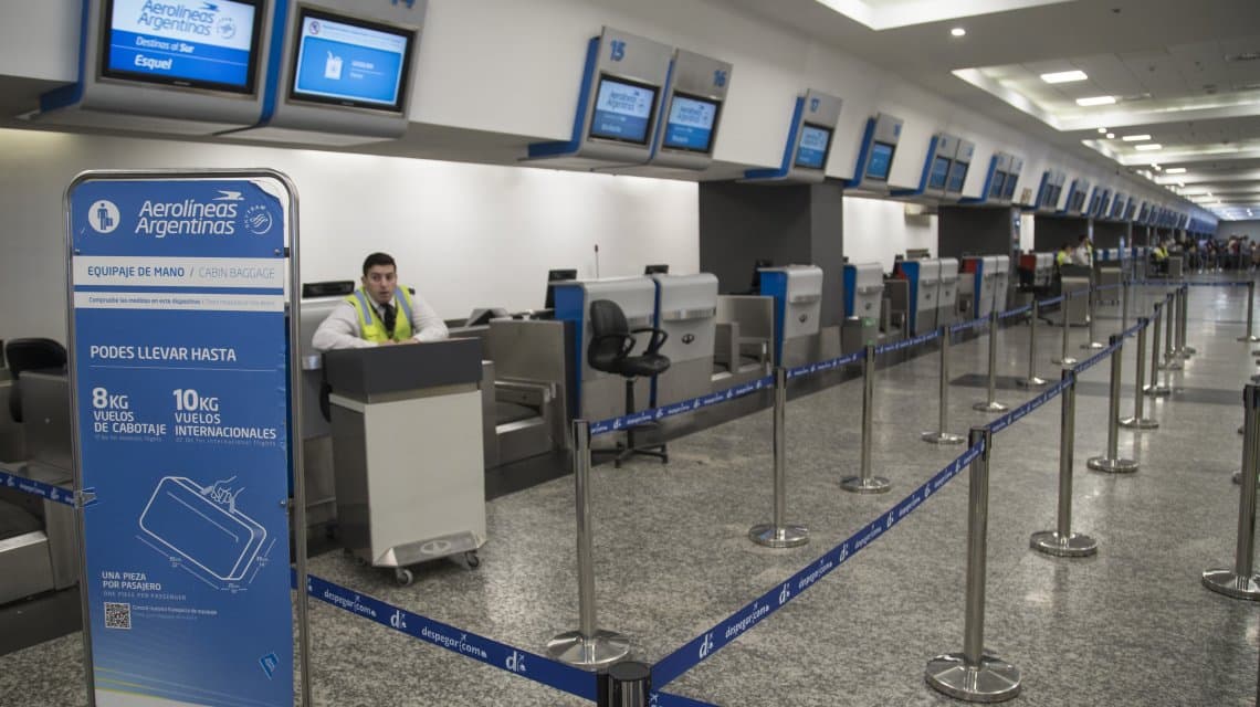 Prorrogan suspensión de vuelos de cabotaje hasta 31 de marzo
