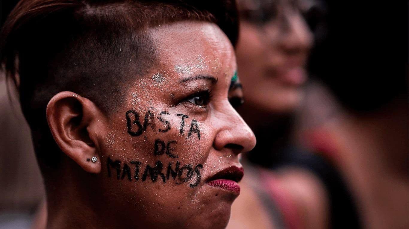 Ruidazo en todo el país contra los femicidios: «El machismo no se toma cuarentena»