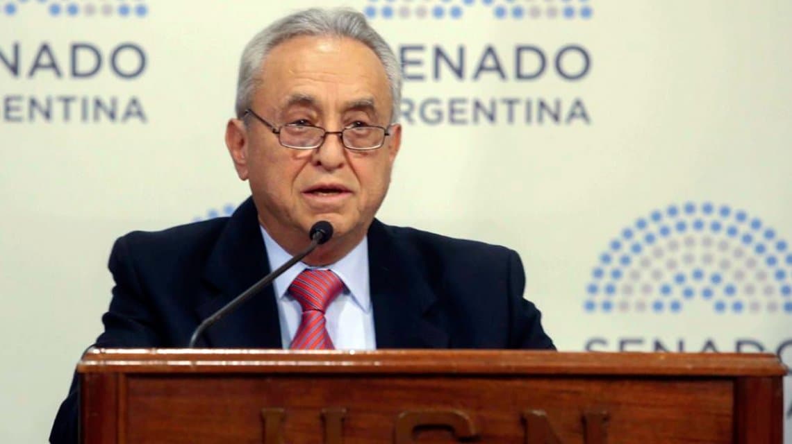 Cahn advierte que tras la cuarentena «habrá cosas que no cambiarán por mucho tiempo»