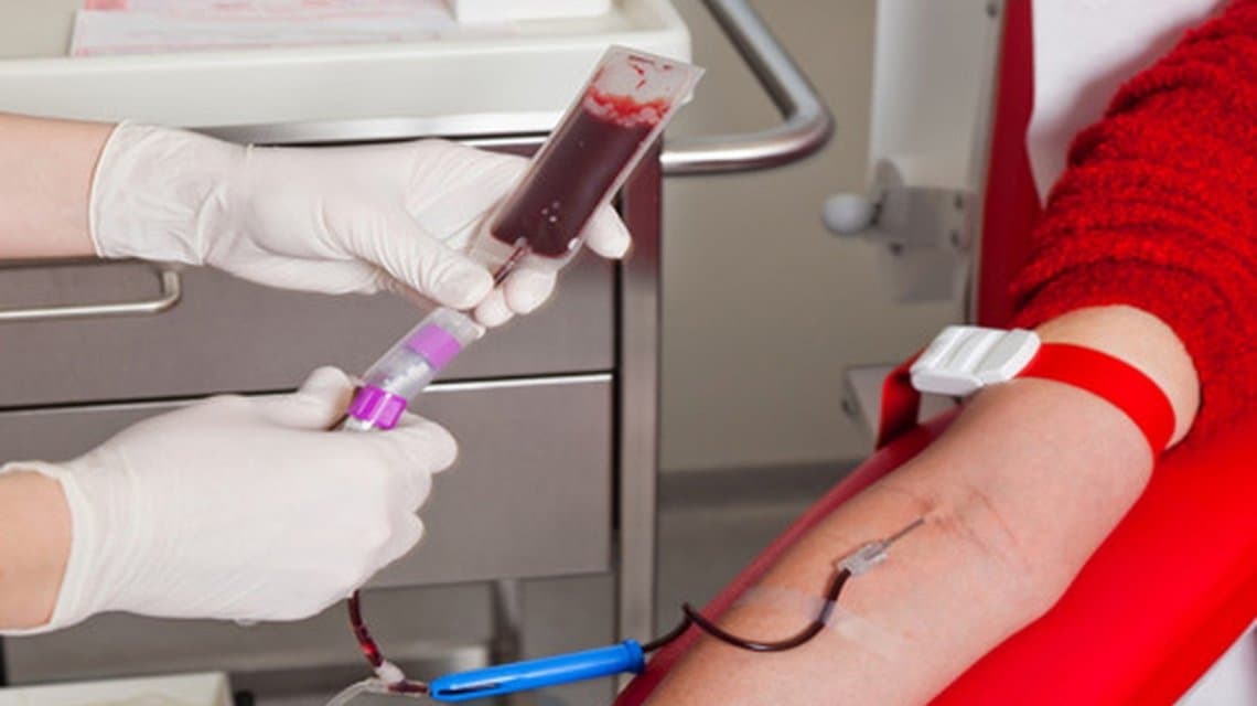 Pacientes recuperados de coronavirus podrán donar plasma para el tratamiento de otros afectados
