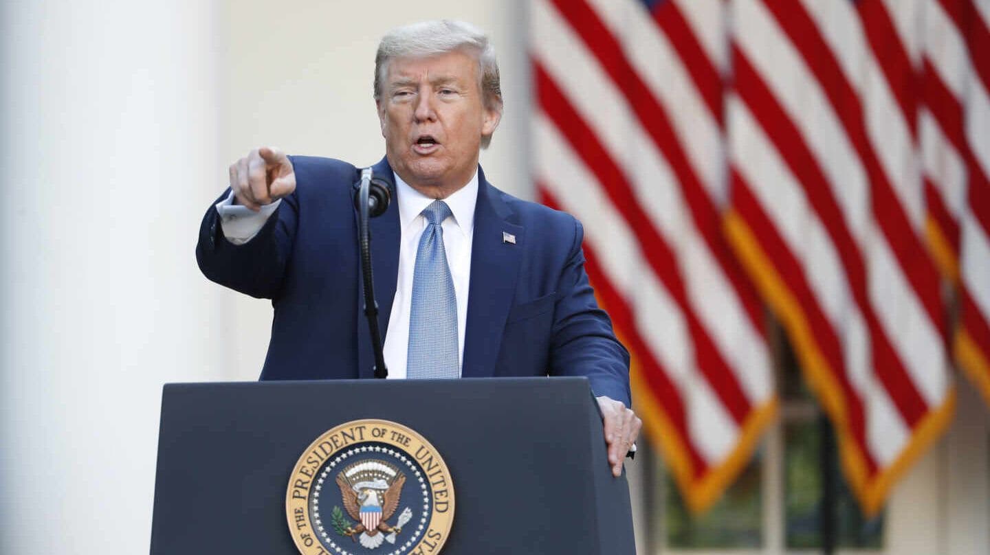 Polémica: Trump propuso inyectar desinfectante o luz ultravioleta en los enfermos por coronavirus