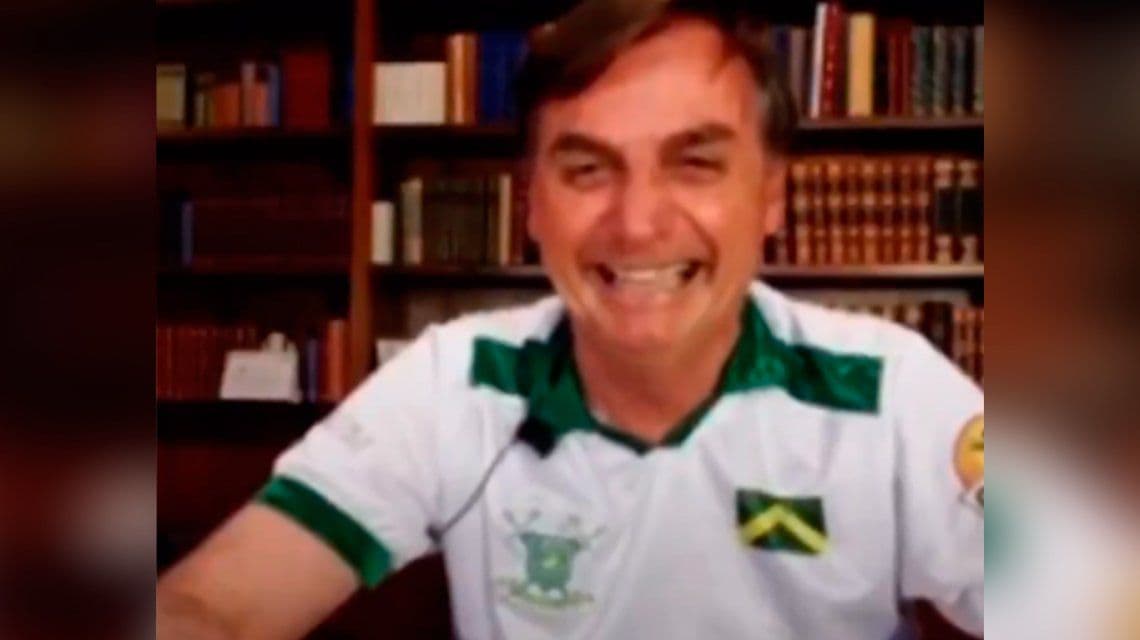 Coronavirus: tras el récord de muertos en un día en Brasil, Bolsonaro bromea sobre la pandemia
