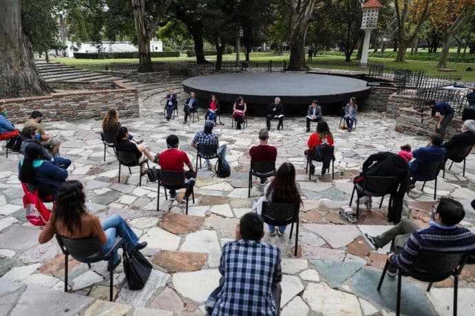 Coronavirus: el Presidente recibió a referentes sociales de los barrios populares