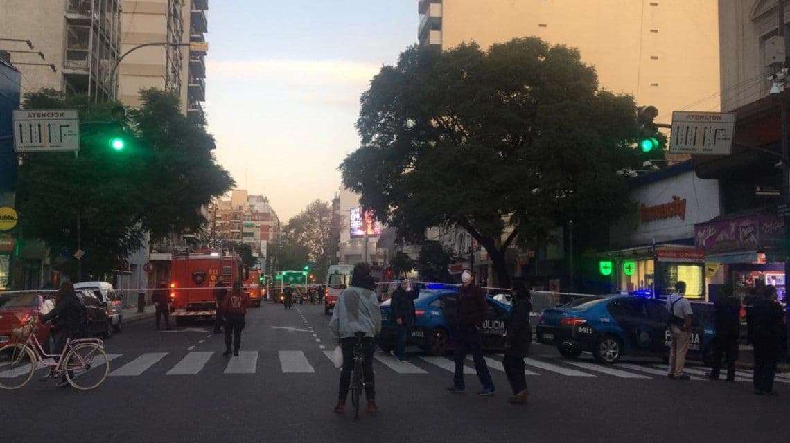 Dos fuertes explosiones en una perfumería de Villa Crespo