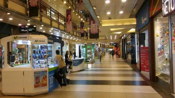 Coronavirus en Córdoba: autorizan la apertura de shoppings, agencias de viajes y publicidad