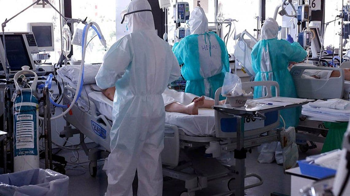 Dos de cada tres pacientes con coronavirus son internados sin diagnóstico